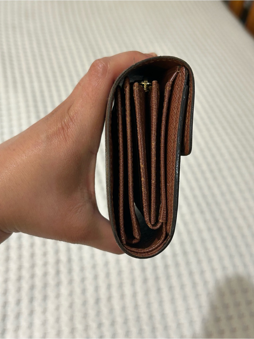 Louis Vuitton Monogram Alexandra Wallet - Picture 3 of 13
